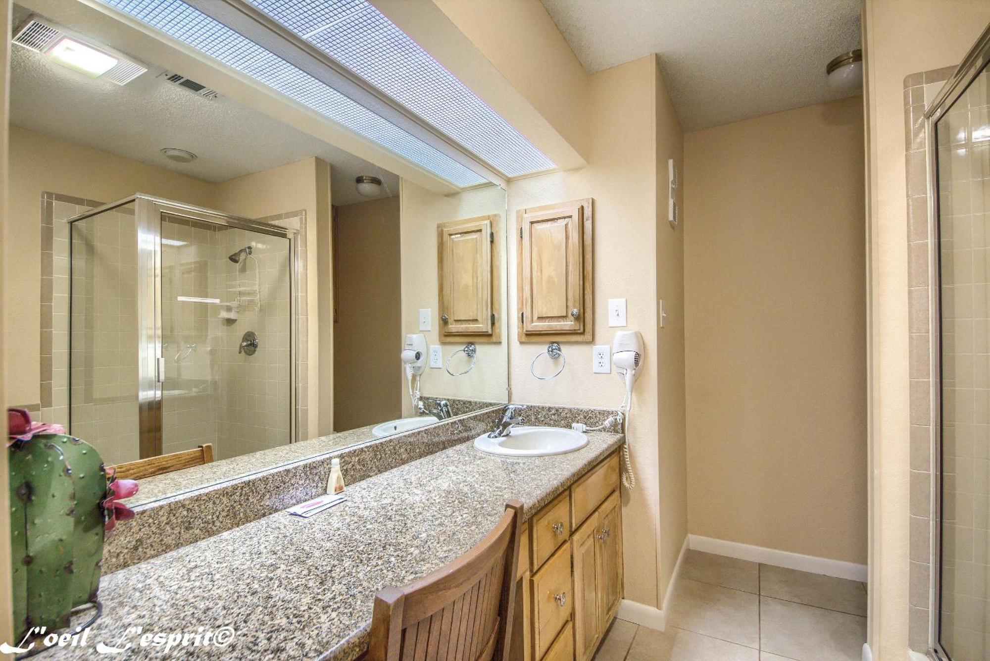 The Iron Cactus Condo On The Comal Cw C102 ニューブラウンフェルズ エクステリア 写真