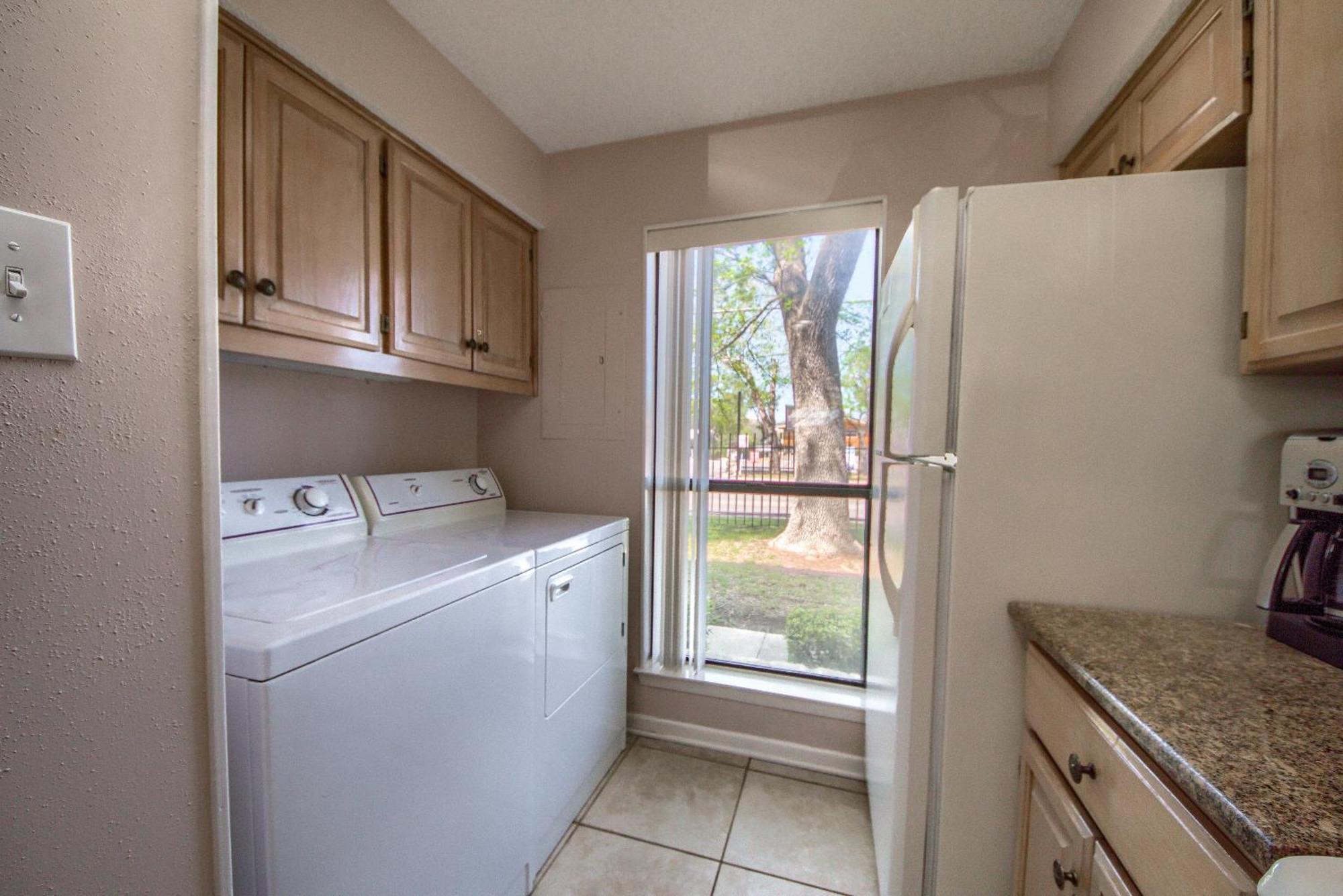 The Iron Cactus Condo On The Comal Cw C102 ニューブラウンフェルズ エクステリア 写真